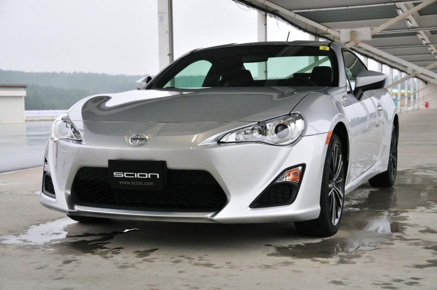  Scion FR-S 2013 года  (фото 94 из 192)